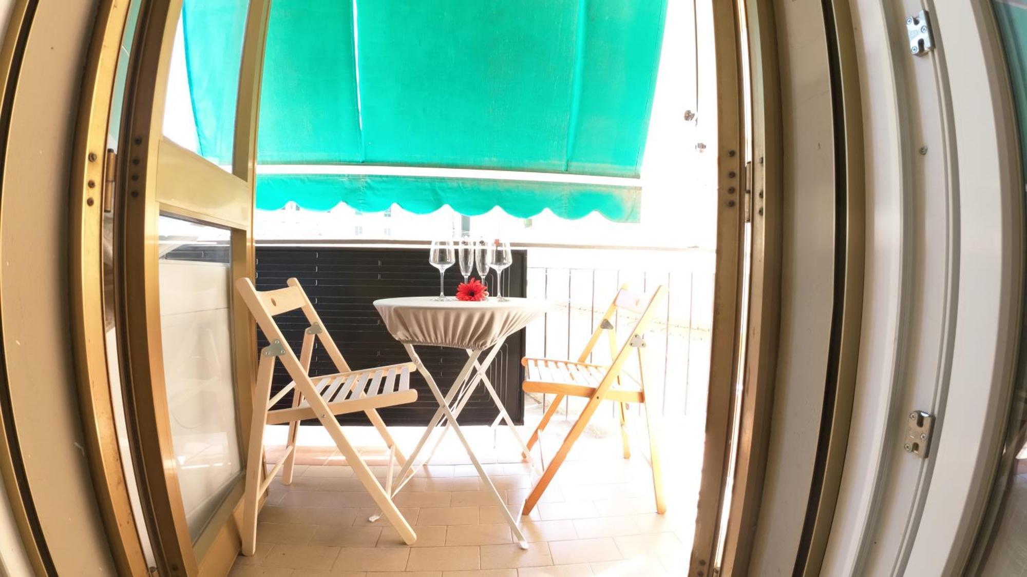 Urban Center 1 Easy Parking Near Tram Apartment Florence Ngoại thất bức ảnh