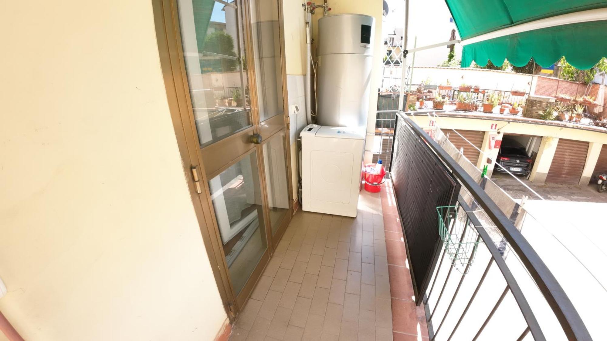 Urban Center 1 Easy Parking Near Tram Apartment Florence Ngoại thất bức ảnh